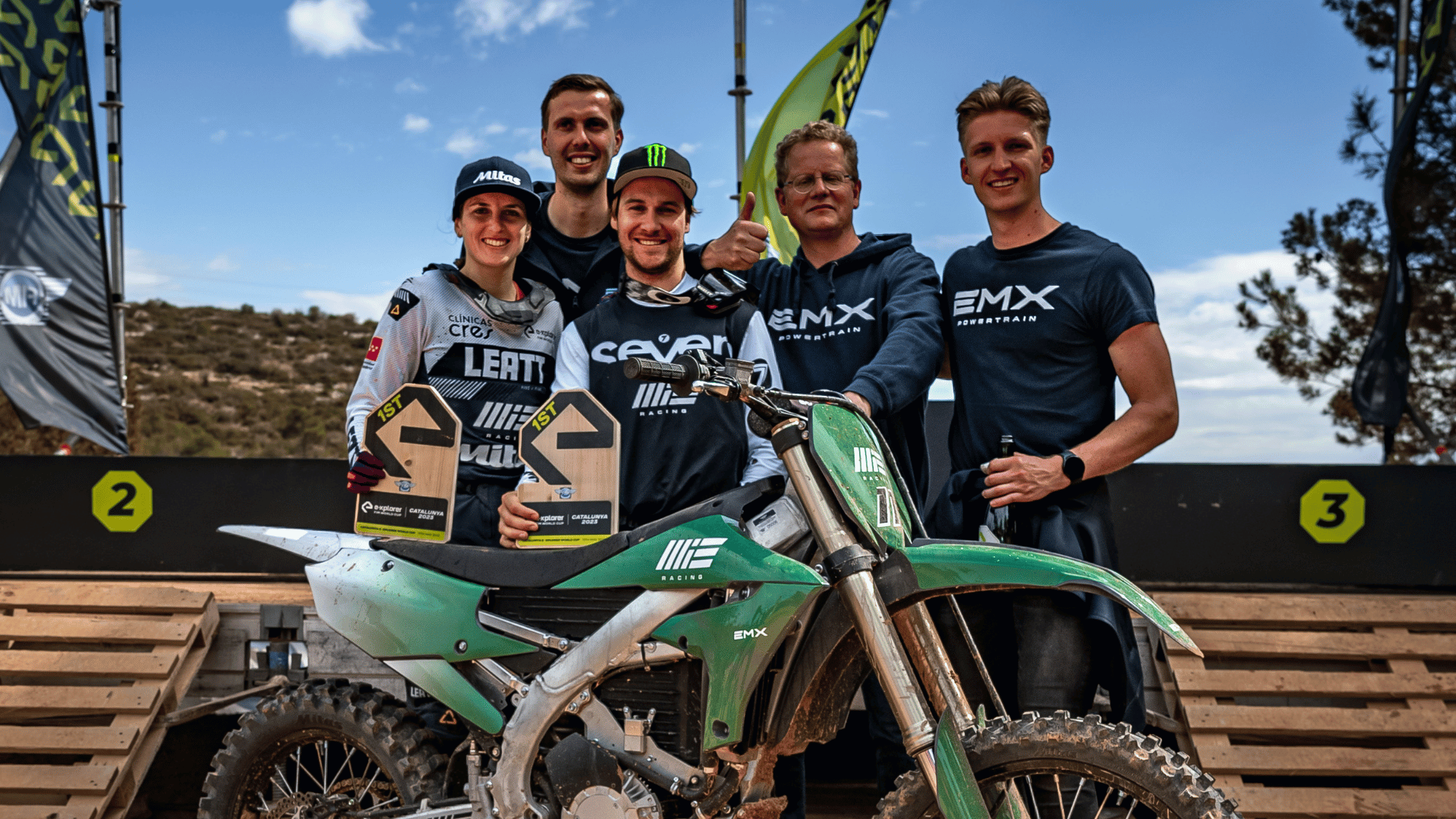emx powertrain writes history in fim e-xplorer world cup